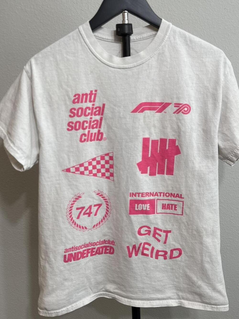 Anti Social Social Club Men's White and Pink Tshirt
